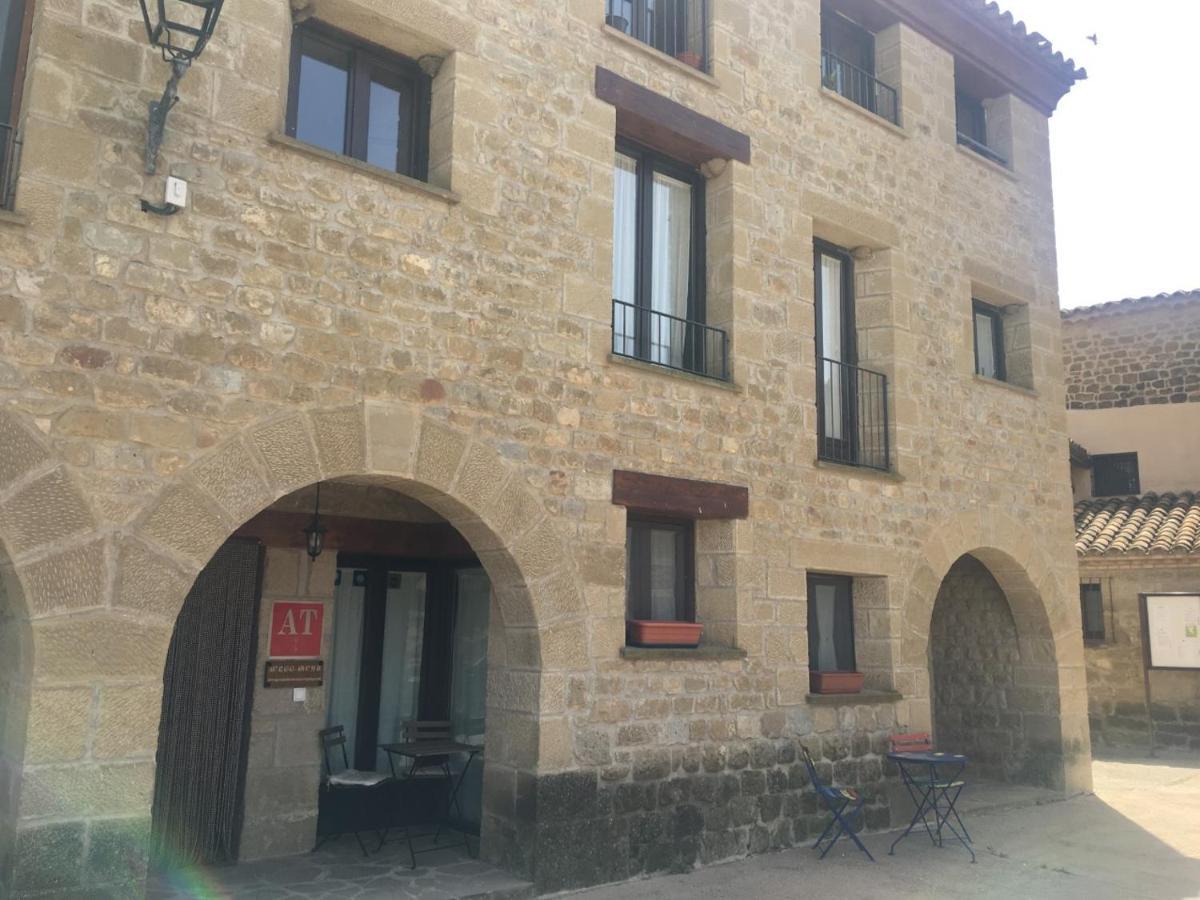 Apartamentos Turisticos Rio Gallego Fontellas  ภายนอก รูปภาพ
